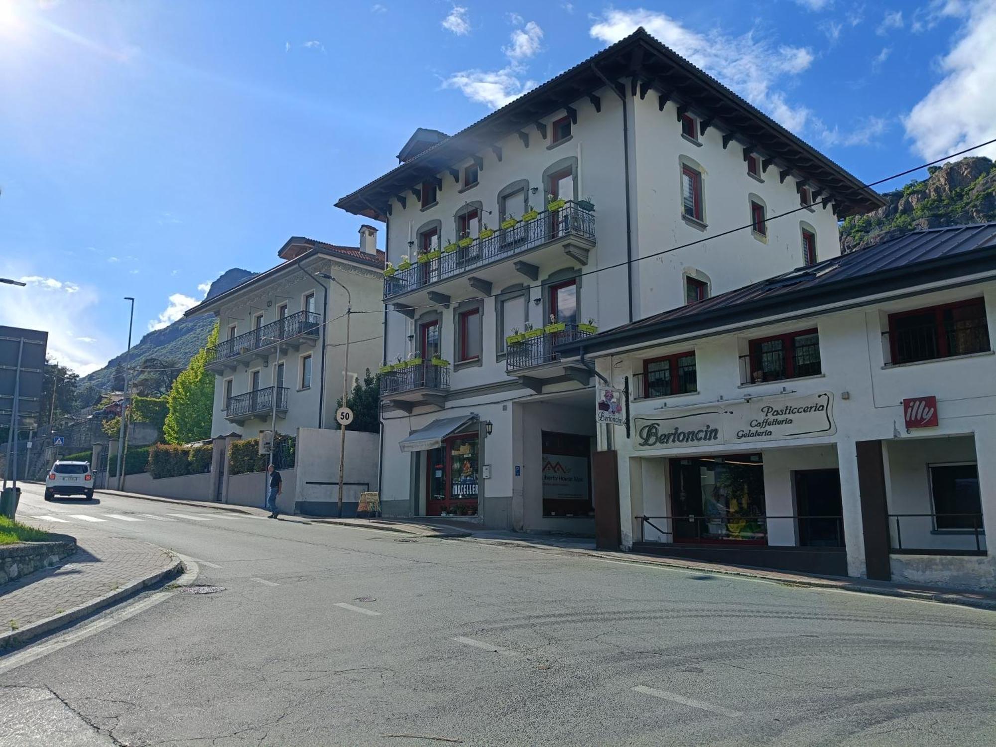 شقة Liberty House Alps Châtillon المظهر الخارجي الصورة